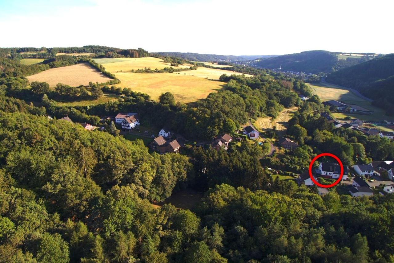 Toms Gaestehaus ชไลเดิน ภายนอก รูปภาพ