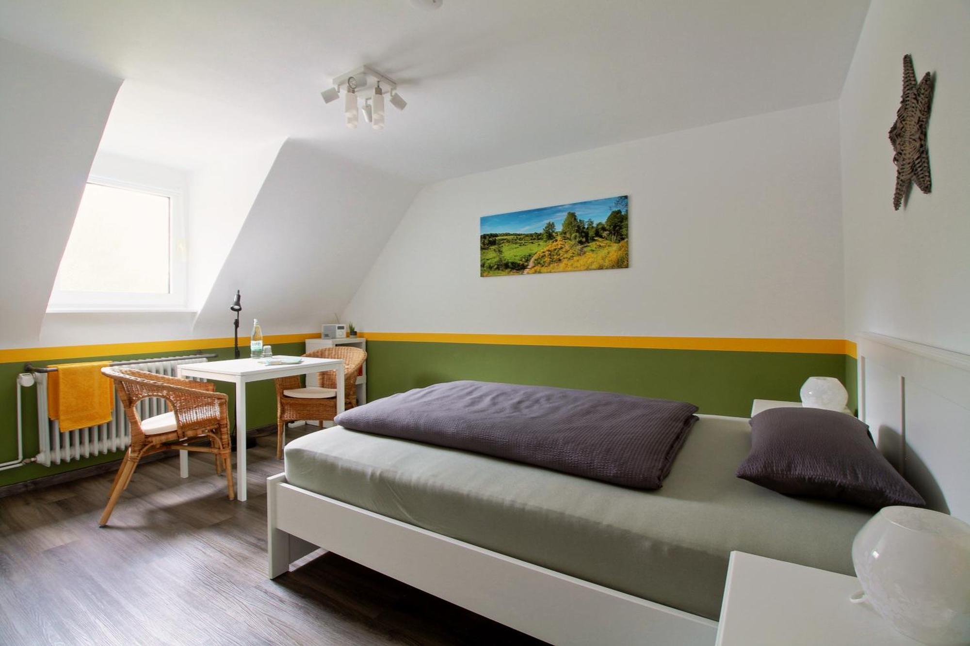 Toms Gaestehaus ชไลเดิน ภายนอก รูปภาพ